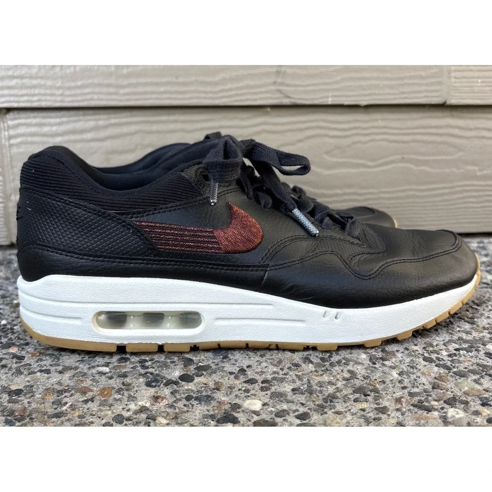 Nike Air Max 1 Black Metallic Bronze Gum Sole Women's 10 454746-020 Sneaker‎